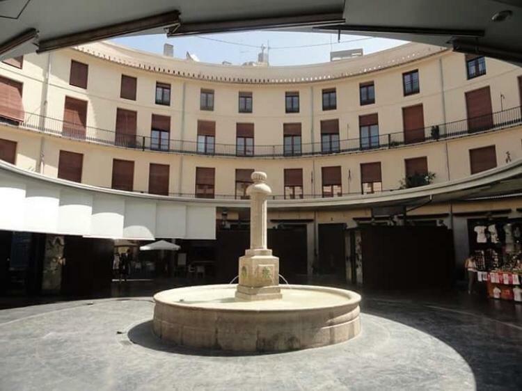 Apartamento Mediterranean Flats Plaza Redonda Valencia Exterior foto